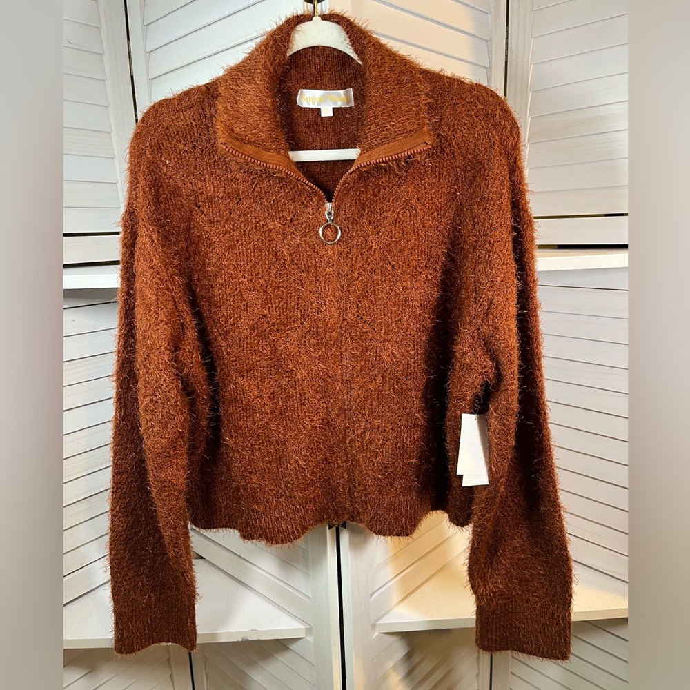 NEW SUGAR MOON SWEATER
